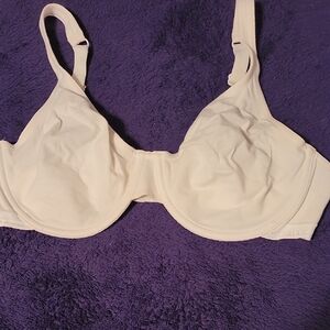 Victoria's Secret Cream Bra